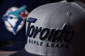 Maple Leafs Hat Mmmm Snapback I Think I Need It Maple Leafs Toronto Maple Leafs Baseball Hats
