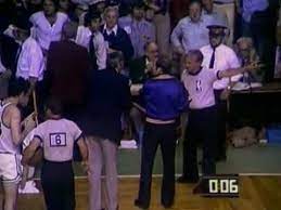 The eastern conference champion boston celtics defeated the western conference champion phoenix suns 4 games to 2. Phoenix Boston Nba Finals 1976 Game 5 The Crazy End Youtube