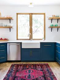 House hunters is an american unscripted television series that airs on hgtv and is produced by pie town productions. Hgtv House Hunters Renovations Kitchen Shannon Eddings Interiors