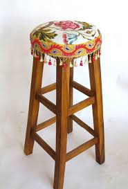 Design Bar Stool Vintage Chair Wood Stool Upholstered Stool White And Orange Stool Mobiliario Artesanal Restauracao De Moveis Artesanato Decoracao