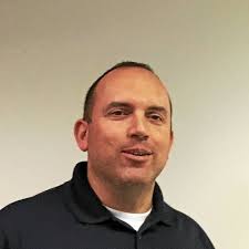 Six candidates vie to fill 4 spots