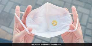 Masks with valves have become popular because they're more comfortable and help people breathe easier. Coronavirus Outbreak Stop Wearing N95 Masks With Valves Here S Why Coronavirus