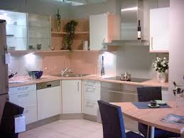 Rumah2020.com picture rekabentuk ubahsuai rumah & kabinet dapur rumah teres 2 tingkat di ini dipetik dari sumber berikut : Design Dapur Apartment Kecil Novocom Top