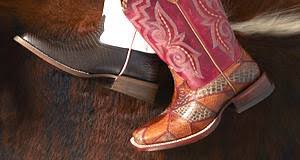 Coole cowboystiefel, westernstiefel & mehr » für damen, herren & kinder » top marken: Ariat Damen Und Herren Westernstiefel Reitschuhe Westernreitshop Online Shop