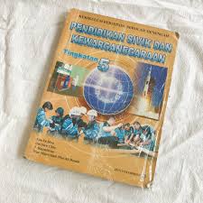 Pendidikan islam spm (tingkatan 5) bahagian: Readystock Pendidikan Sivik Dan Kewarganegaraan Tingkatan 5 Sekolah Menengah Kebangsaan Smk Buku Book Shopee Malaysia
