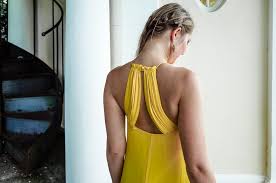 Eine einladung zur hochzeit ist ein besonderer anlass. Hochzeitsgast In Gelb Unsere Outfits Zur Hochzeit In Gelb