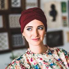 Andrea Rouge's Instagram, Twitter & Facebook