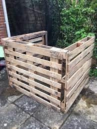 Visit our bamboo fencing for more options>> Diy Tiki Pallet Reclaimed Wood Bar Hometalk