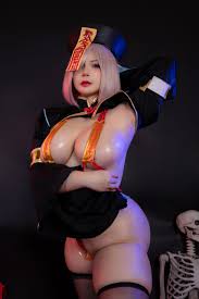 Ferocious Jiangshi Mashu Kyrielite Ero-Cosplay by Uy Uy Barely Clothed –  Sankaku Complex