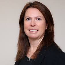 Julie Bastien's Instagram, Twitter & Facebook