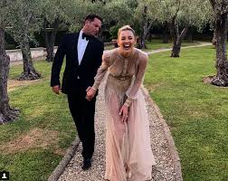 He has three children named jackson, ava, and river with. Karl Stefanovic S Four Day Wedding Kicks Off In Mexico