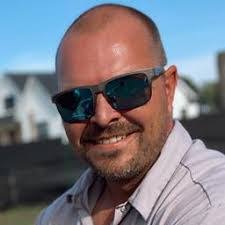 Dan Atchison's Instagram, Twitter & Facebook