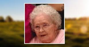 Annie Purvis's Instagram, Twitter & Facebook