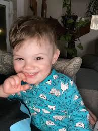 Don't forget to get your Anniversary gift! Open the birthday crate and  Collect Birthday Chicken, You could get Alan Walker T-shirt and 1-Year  Anniversary Avatar as permanent gift.#BeTheOne #PUBGMHBD #PUBGMXAW