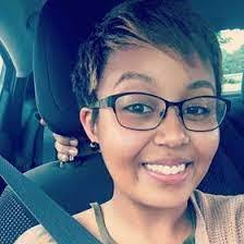 Jasmine Waller's Instagram, Twitter & Facebook