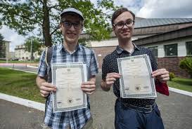 W czwartek ogłoszono wyniki tegorocznego egzaminu dojrzałości. Aq5klcaqnutxzm