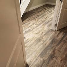 One Of Our Recent Installations We Used The Mammut 12mm Laminate Which Has A 6ft Long Plank It Looks Amazing Runn Hardwood Floor Colors Floor Colors Flooring