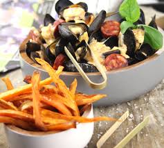 Recette Moules Au Chorizo Et Frites De Patates Douces Recette Moules Au Chorizo Recette Moules Envie De Bien Manger