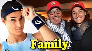 98 713 tykkäystä · 4 935 puhuu tästä. Caroline Garcia Family With Father Mother And Boyfriend 2020 Youtube