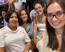 Vicky Cortés (@vickycmcv)