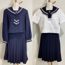 制服市場【公式】オークション・出品代行・買取 on X: 宮城県 仙台白百合学園高等学校 夏服冬服セット 現行制服が出品されました。  現在価格：10,500 円 残り時間：5日 入札件数：42 件 #仙台白百合学園 #仙台白百合学園制服買取  t.coHHaUvB0QVH  X