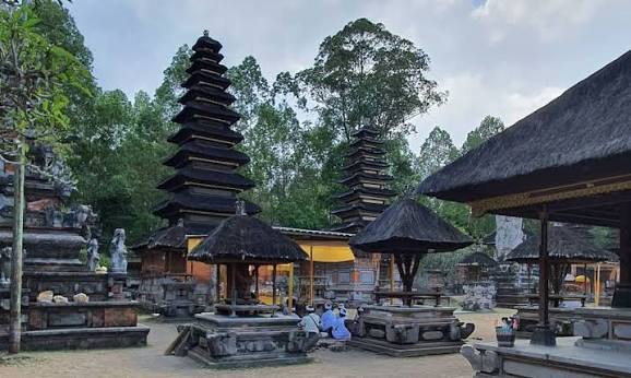 Pura Dalem Balingkang