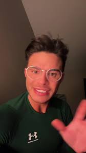 Os vídeos de Tevin Magee (@tevin.magee) com I'm Different