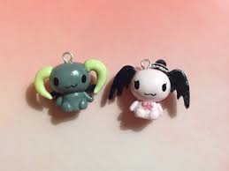 Lloromannic charms 🍇🍒😈 | Crafty Amino