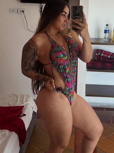 Paola Londoño / paola_londonoo