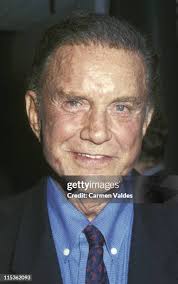 198 fotos e imágenes de alta resolución de Claire Robertson