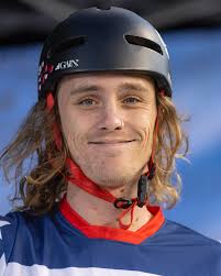 One of a kind Aaron Fotheringham 😤