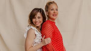 Christina applegate linda cardellini liz feldman discuss their netflix series dead to me. Dead To Me Deals With Love And Loss The Stars Speak From Experience The New York Times