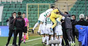 Lig, ligler, ziraat türkiye kupası. Bursaspor Samsunspor 3 0 Mac Sonucu Ozet Batuhan Kor Galibiyeti Getirdi Fotomac