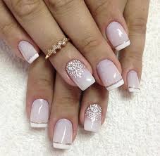 Elegantes Unas Color Blanco Decoradas Elegantes Unas La manicura de invierno debe ser acogedora, alegre y elegante, y la mejor manera de lograrlo es con un. color blanco decoradas elegantes unas
