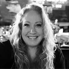 How to deal with a coworker stealing tips at a restaurant?