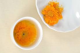 Use the dried flower, mix it with curds and. Marigold Calendula Flower Uses A Proven Medicinal Plant Healthy Hildegard