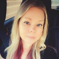 Sandra Olsen's Instagram, Twitter & Facebook