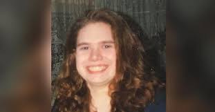 Nicole Plank's Instagram, Twitter & Facebook