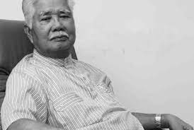 I encourage parents to talk about it because of my own experience. Azmin Ali Al Fatihah Ke Atas Tan Sri Abu Hassan Omar Facebook