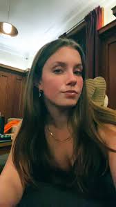 Pls pls pls 🙏🙏 #fyp #POV #relatable #sabrinacarpenter