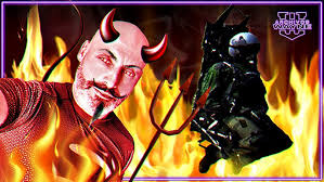 JC HERNÁNDEZ eyecta a sus compañeros del Sótano del Planet 😈 (Resubido)