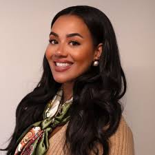 If you know me you know I can't stand working from home, but thats about to  change (along with a few days off) as PSE Sales Team have a new starter!  Meet