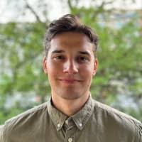 50+ "Oliver Hale" profiles