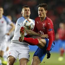 Seit wann gibt es in deutschland keinen kaiser mehr. Transfer Ticker Borussia Dortmund Bvb Wohl In Gesprachen Mit Patrick Schick Bvb 09
