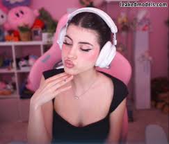 Abby  Abbyimu  Littleragergirl  abbyrao  anyuser Foto Desnuda Filtrada  OnlyFans 60 - Modelos Filtradas