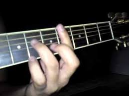 Tunggu sekejap, wahai kasih, kerana hujan masih renyai, tunggu sekejap, dalam pelukan asmaraku. P Ramlee Tunggu Sekejap Cover Youtube