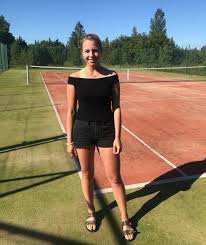 The match starts at 18 . Anett Kontaveit S Feet Wikifeet
