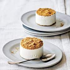 Whether you're cooking for a celebration, a book club, or a dinner party at home, these ten desserts won't let you down. Best Easy Dinner Party Dessert Recipes Dessert Recipes For Big Groups