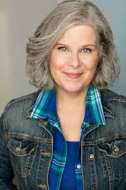 Caroline Carrns's Instagram, Twitter & Facebook