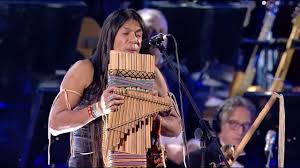 Leo Rojas Live With Orchestra At Concerto Di Natale 2019 Official El Condor Pasa Youtube